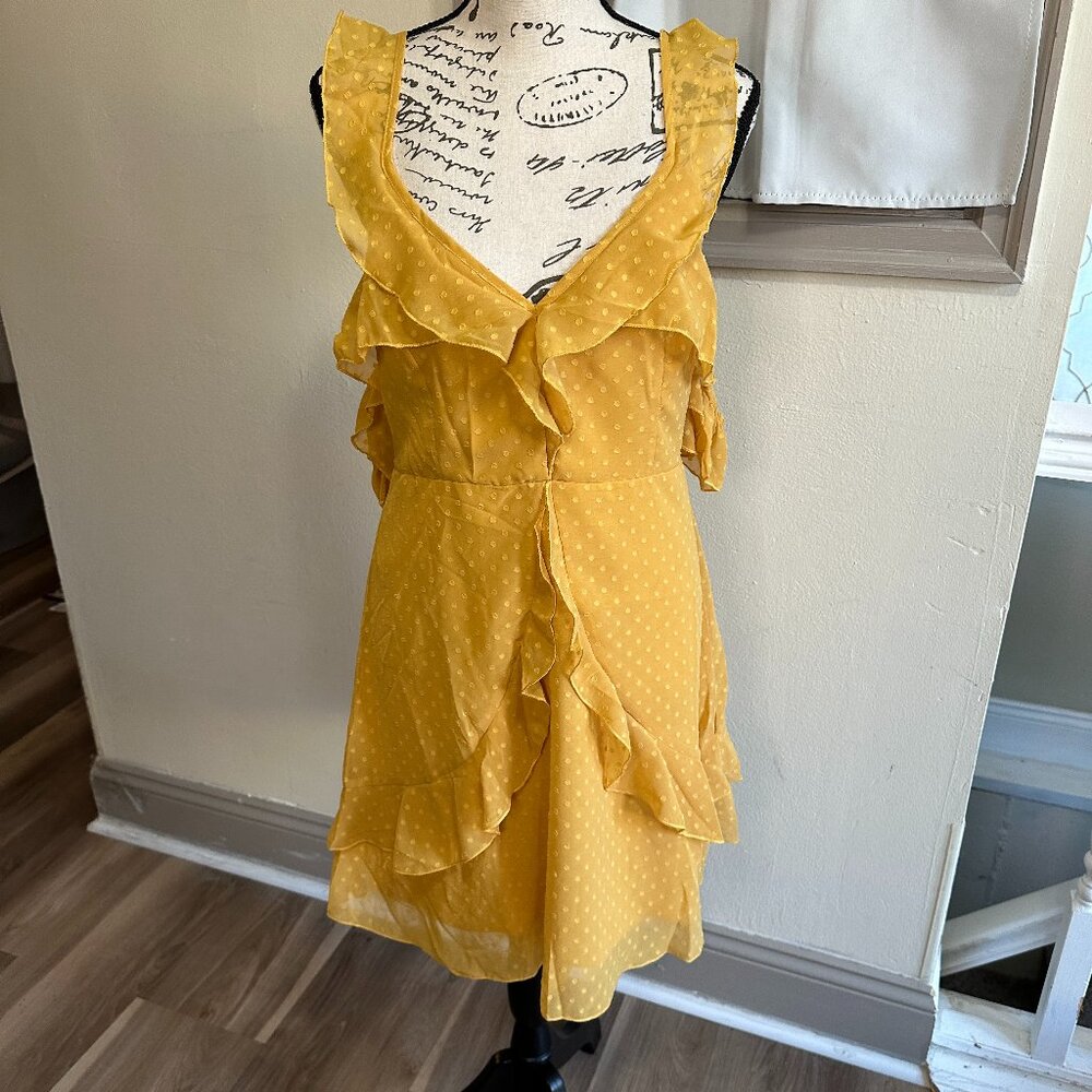 Yellow Chiffon Dress with half sleeve and tie back- SHEIN- Size L